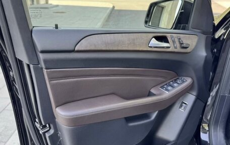 Mercedes-Benz M-Класс, 2012 год, 3 130 000 рублей, 8 фотография