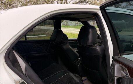 Mercedes-Benz E-Класс, 1996 год, 270 000 рублей, 7 фотография