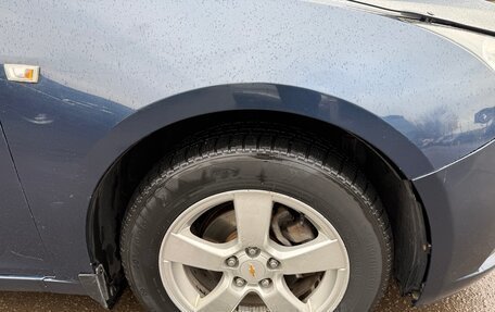 Chevrolet Cruze II, 2010 год, 645 000 рублей, 6 фотография