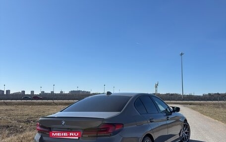 BMW 5 серия, 2020 год, 6 890 000 рублей, 3 фотография