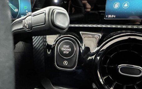 Mercedes-Benz A-Класс, 2019 год, 2 090 000 рублей, 20 фотография