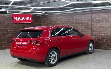 Mercedes-Benz A-Класс, 2019 год, 2 090 000 рублей, 4 фотография