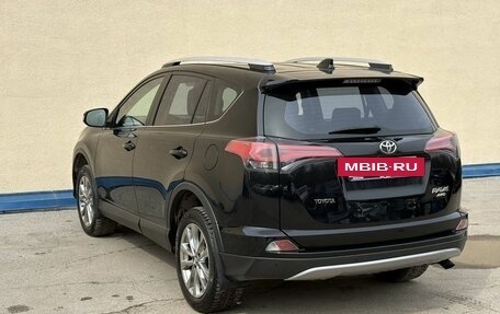 Toyota RAV4, 2017 год, 2 890 000 рублей, 7 фотография
