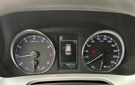 Toyota RAV4, 2017 год, 2 890 000 рублей, 16 фотография