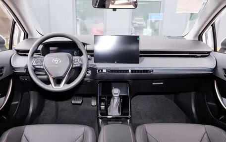 Toyota Corolla, 2026 год, 2 600 000 рублей, 12 фотография