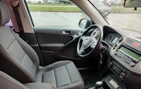 Volkswagen Tiguan I, 2010 год, 1 000 000 рублей, 14 фотография