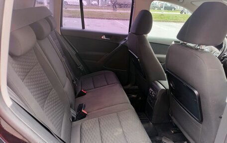 Volkswagen Tiguan I, 2010 год, 1 000 000 рублей, 16 фотография