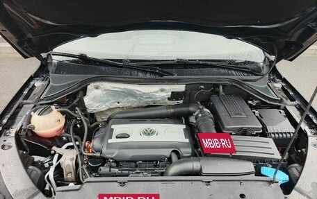 Volkswagen Tiguan I, 2010 год, 1 000 000 рублей, 11 фотография