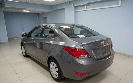 Hyundai Solaris II рестайлинг, 2016 год, 849 000 рублей, 5 фотография