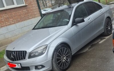 Mercedes-Benz C-Класс, 2007 год, 900 000 рублей, 1 фотография