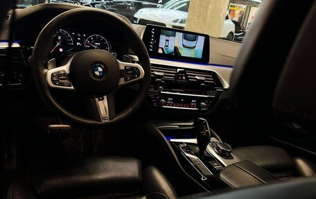 BMW 5 серия, 2017 год, 4 350 000 рублей, 6 фотография