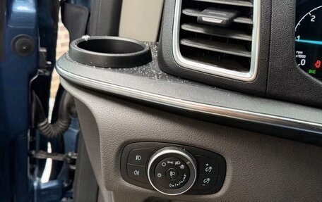 Ford Tourneo Custom I рестайлинг, 2021 год, 2 820 000 рублей, 10 фотография