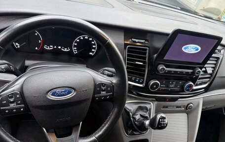 Ford Tourneo Custom I рестайлинг, 2021 год, 2 820 000 рублей, 17 фотография