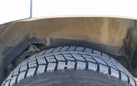 Toyota Land Cruiser Prado 150 рестайлинг 2, 2015 год, 3 700 000 рублей, 18 фотография