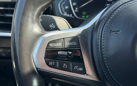 BMW 3 серия, 2021 год, 3 000 000 рублей, 18 фотография