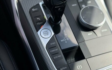 BMW 3 серия, 2021 год, 3 000 000 рублей, 24 фотография