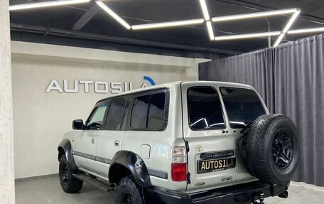 Toyota Land Cruiser 80 рестайлинг, 1995 год, 1 270 009 рублей, 5 фотография