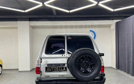 Toyota Land Cruiser 80 рестайлинг, 1995 год, 1 270 009 рублей, 6 фотография