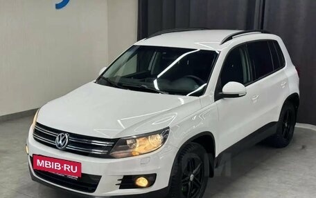 Volkswagen Tiguan I, 2011 год, 817 000 рублей, 4 фотография