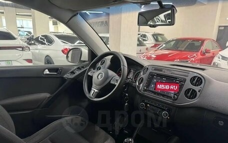 Volkswagen Tiguan I, 2011 год, 817 000 рублей, 21 фотография