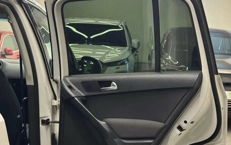 Volkswagen Tiguan I, 2011 год, 817 000 рублей, 25 фотография