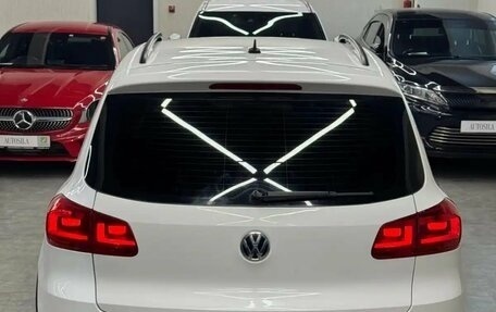 Volkswagen Tiguan I, 2011 год, 817 000 рублей, 40 фотография