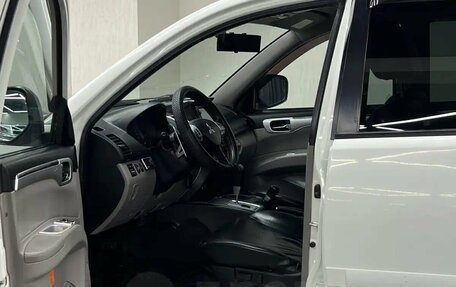 Mitsubishi Pajero Sport II рестайлинг, 2010 год, 1 597 000 рублей, 9 фотография