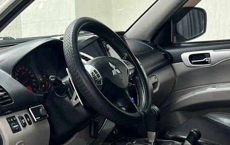 Mitsubishi Pajero Sport II рестайлинг, 2010 год, 1 597 000 рублей, 10 фотография