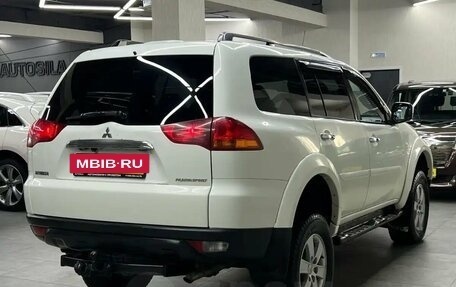 Mitsubishi Pajero Sport II рестайлинг, 2010 год, 1 597 000 рублей, 25 фотография