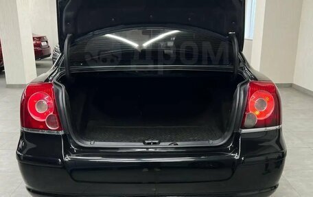 Toyota Avensis III рестайлинг, 2006 год, 877 000 рублей, 31 фотография