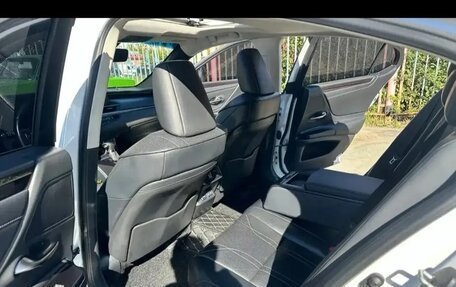 Lexus ES VII, 2018 год, 3 700 000 рублей, 22 фотография