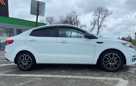 KIA Rio III рестайлинг, 2015 год, 1 180 000 рублей, 2 фотография