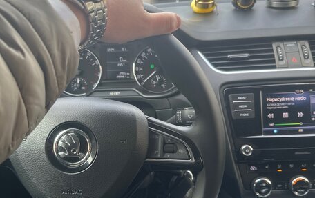 Skoda Octavia, 2017 год, 1 549 000 рублей, 8 фотография