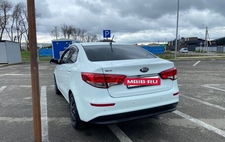 KIA Rio III рестайлинг, 2015 год, 1 180 000 рублей, 4 фотография