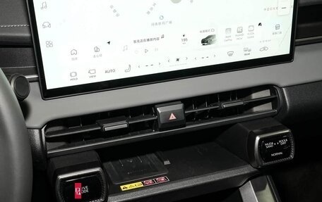 Toyota RAV4, 2026 год, 4 350 000 рублей, 11 фотография