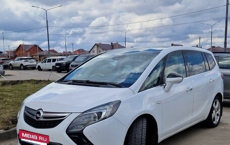 Opel Zafira C рестайлинг, 2014 год, 1 150 000 рублей, 6 фотография