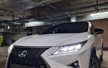 Lexus RX IV рестайлинг, 2016 год, 5 250 000 рублей, 2 фотография