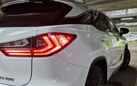 Lexus RX IV рестайлинг, 2016 год, 5 250 000 рублей, 6 фотография