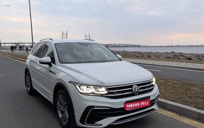 Volkswagen Tiguan II, 2021 год, 3 500 000 рублей, 1 фотография