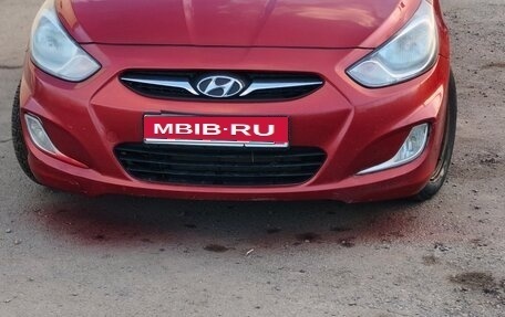 Hyundai Solaris II рестайлинг, 2011 год, 540 000 рублей, 1 фотография