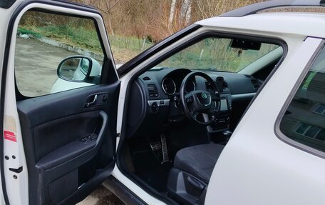 Skoda Yeti I рестайлинг, 2010 год, 825 000 рублей, 11 фотография