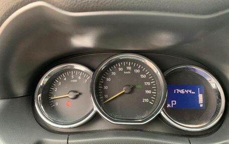 Renault Duster I рестайлинг, 2015 год, 1 190 000 рублей, 8 фотография