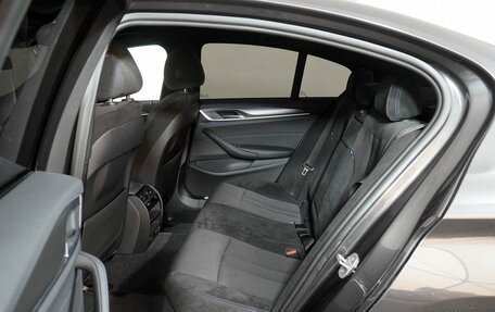 BMW 5 серия, 2020 год, 4 750 000 рублей, 13 фотография