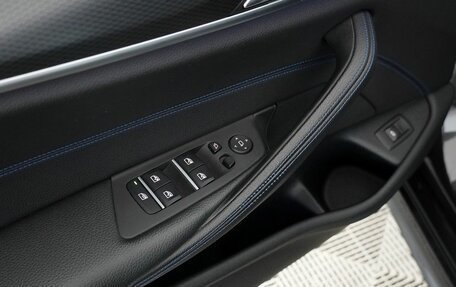 BMW 5 серия, 2020 год, 4 750 000 рублей, 18 фотография