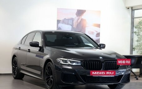 BMW 5 серия, 2020 год, 4 750 000 рублей, 3 фотография