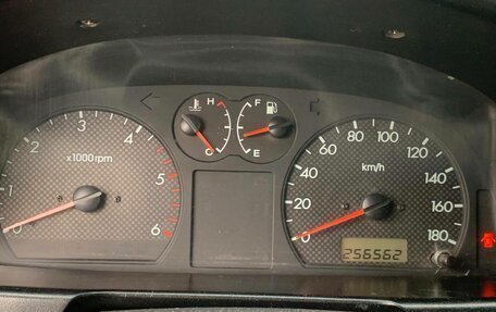 Hyundai Terracan I, 2002 год, 550 000 рублей, 7 фотография