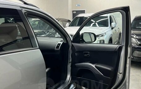 Mitsubishi Outlander III рестайлинг 3, 2011 год, 1 647 000 рублей, 18 фотография