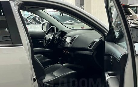 Mitsubishi Outlander III рестайлинг 3, 2011 год, 1 647 000 рублей, 19 фотография