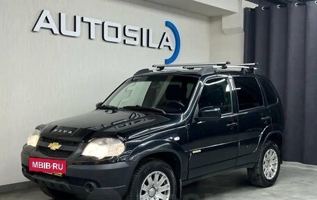 Chevrolet Niva I рестайлинг, 2016 год, 870 000 рублей, 3 фотография