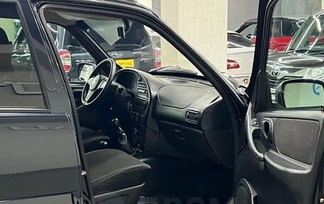 Chevrolet Niva I рестайлинг, 2016 год, 870 000 рублей, 21 фотография